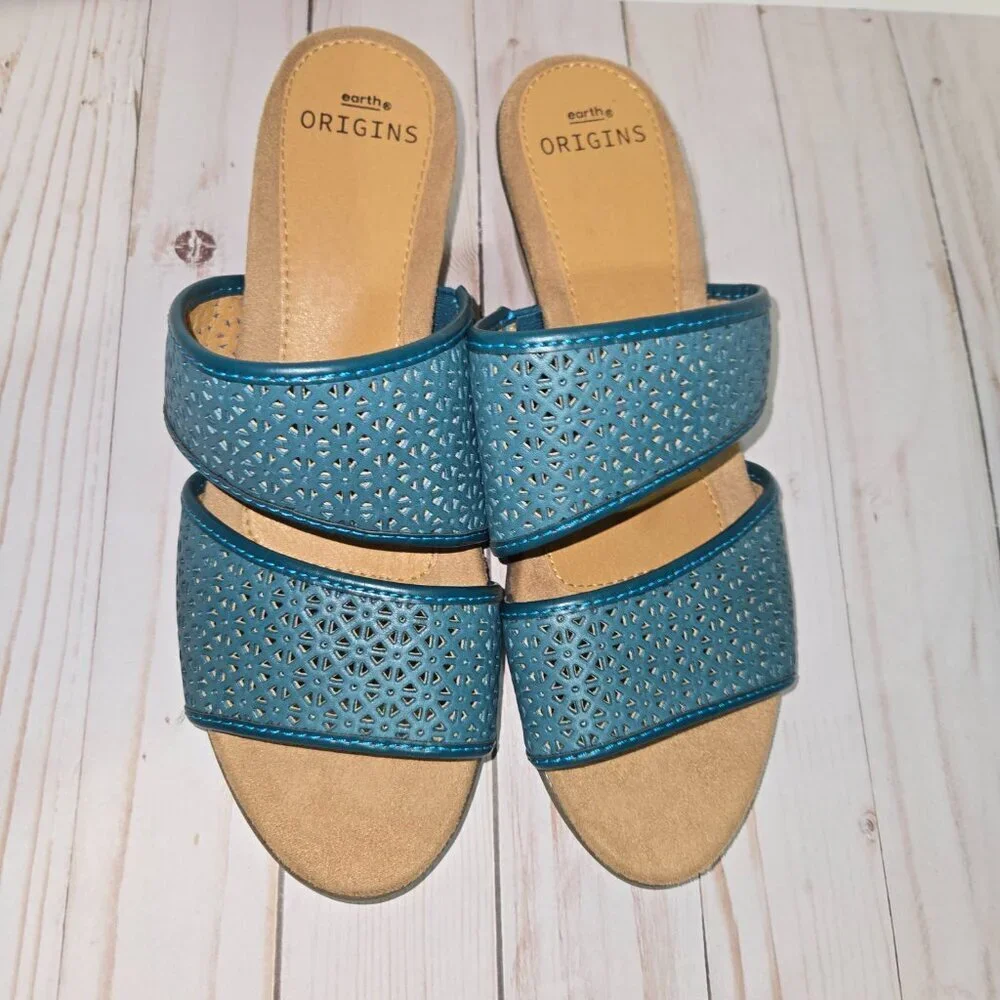 Earth Origins Women's, Cayla Sandal Teal Size 9